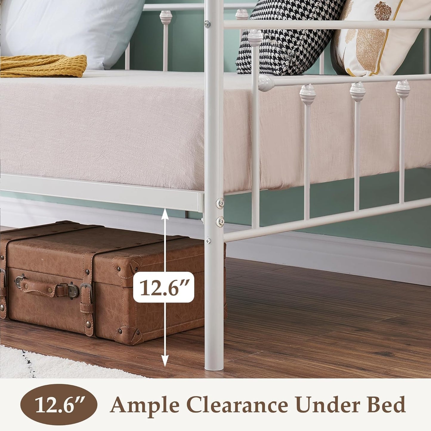 VECELO Daybed Frame,Twin Size Metal Platform Sofa Bed with Headboard,Heavy Duty Steel Slats Support for Living Room, Guest Room, Easy Assembly, White