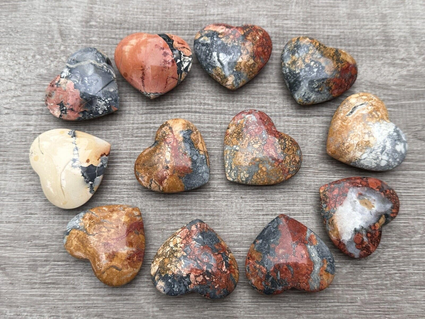 Maligano Gemstone Hearts, Polished Maligano Puffy Hearts, Maligano Crystal Palm Stone, Maligano Healing Crystal Hearts (1 Heart)