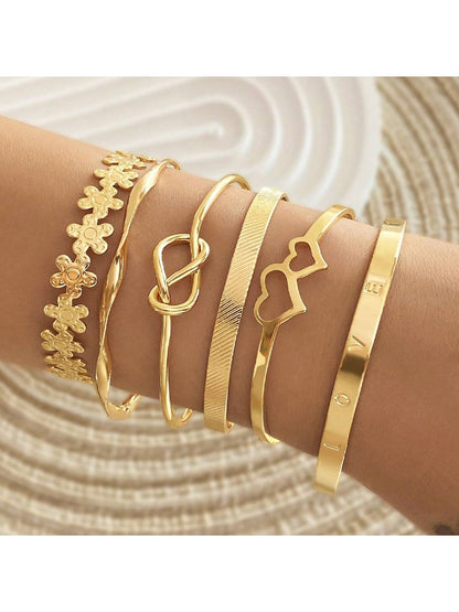 Multi-Piece Elegant Chain Bracelet Set