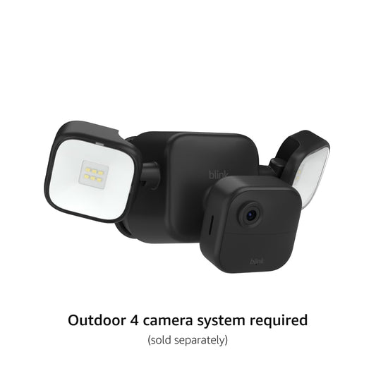Blink Outdoor Floodlight Mount – Wire-free, 700 lumens, two-year battery life, set up in minutes