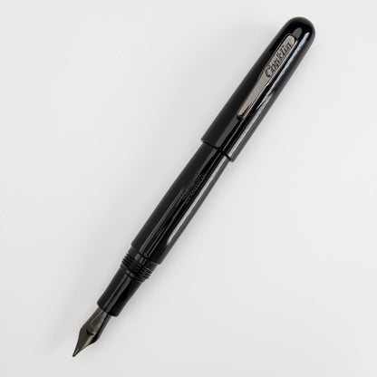 Conklin All American Fountain Pen in Black – Medium Nib, Timeless Design & Premium Craftsmanship – Ideal Gift for Professionals & Collectors