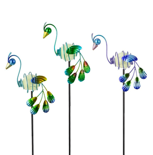 Stargarden Decorative Garden Stakes, 3 Pack Glow in Dark Metal Garden Stakes, Luminous Peacock Yard Art Decor Waterproof Lawn Ornament Gifts for Mom, Women