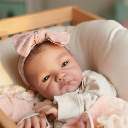 WOOROY Realistic Reborn Baby Dolls - 20 Inch Lifelike Newborn Baby Doll Girl Real Life Baby Dolls with Weighted Soft Body Gift Toy for Kids Age 3+