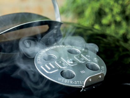 Weber Original Kettle Premium Charcoal Grill, 22-Inch, Green – Outdoor BBQ Grill with Built‑In Thermometer, Heat Control Dampers & One‑Touch™ Cleaning System