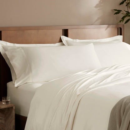 Boll & Branch Signature Hemmed Pillowcase Set - Standard, Cream - Luxury 100% Organic Cotton - Buttery Soft and Breathable - Softer with Every Wash - 2 Pillowcases Included