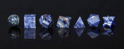 Crocon Sodalite 7Pcs Platonic Solids Crystal Geometry Set, Platonic Solids Sacred Geometric Stones for Meditation Reiki Balancing Healing Chakra Stone Cleansing Spiritual Good Luck (15-20 mm)