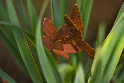 Hummingbird and Flower Garden Stake | Steel Construction with Real Rust Finish | Made in USA