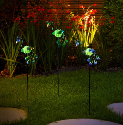 Stargarden Decorative Garden Stakes, 3 Pack Glow in Dark Metal Garden Stakes, Luminous Peacock Yard Art Decor Waterproof Lawn Ornament Gifts for Mom, Women