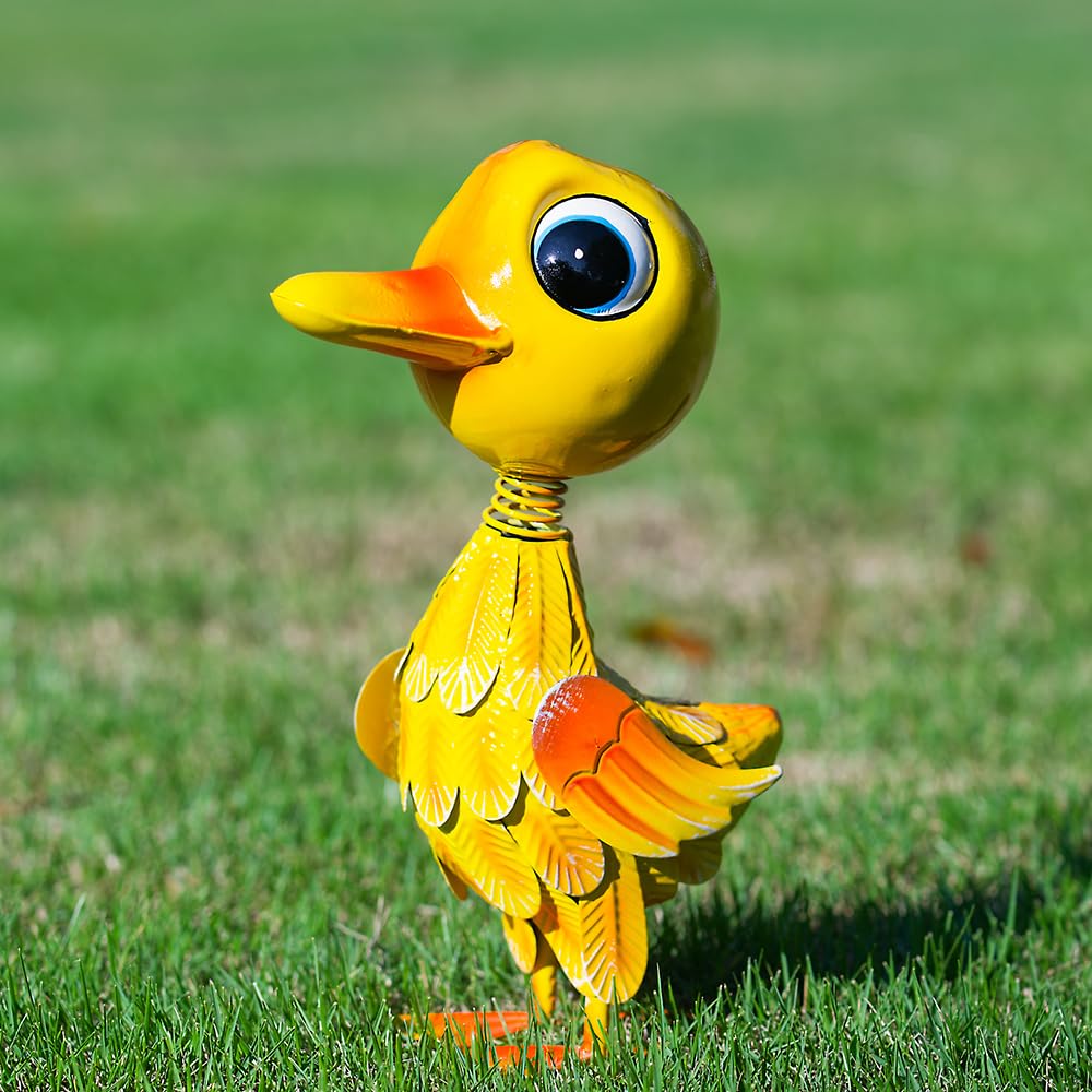 YELENEW Metal Garden Statue Decor for Outside,Yellow Duck Garden Sculptures Lawn Ornaments Garden Yard Art for Backyard Patio Decoration