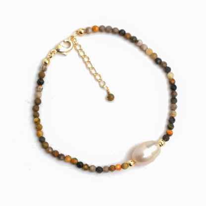 Gempires Bumble Bee Jasper Gemstone Bracelet for Women Adjustable Handmade Jewelry with Freshwater Pearl Gold-Plated Beaded Bracelet Hypoallergenic Gift for Strength Focus & Style