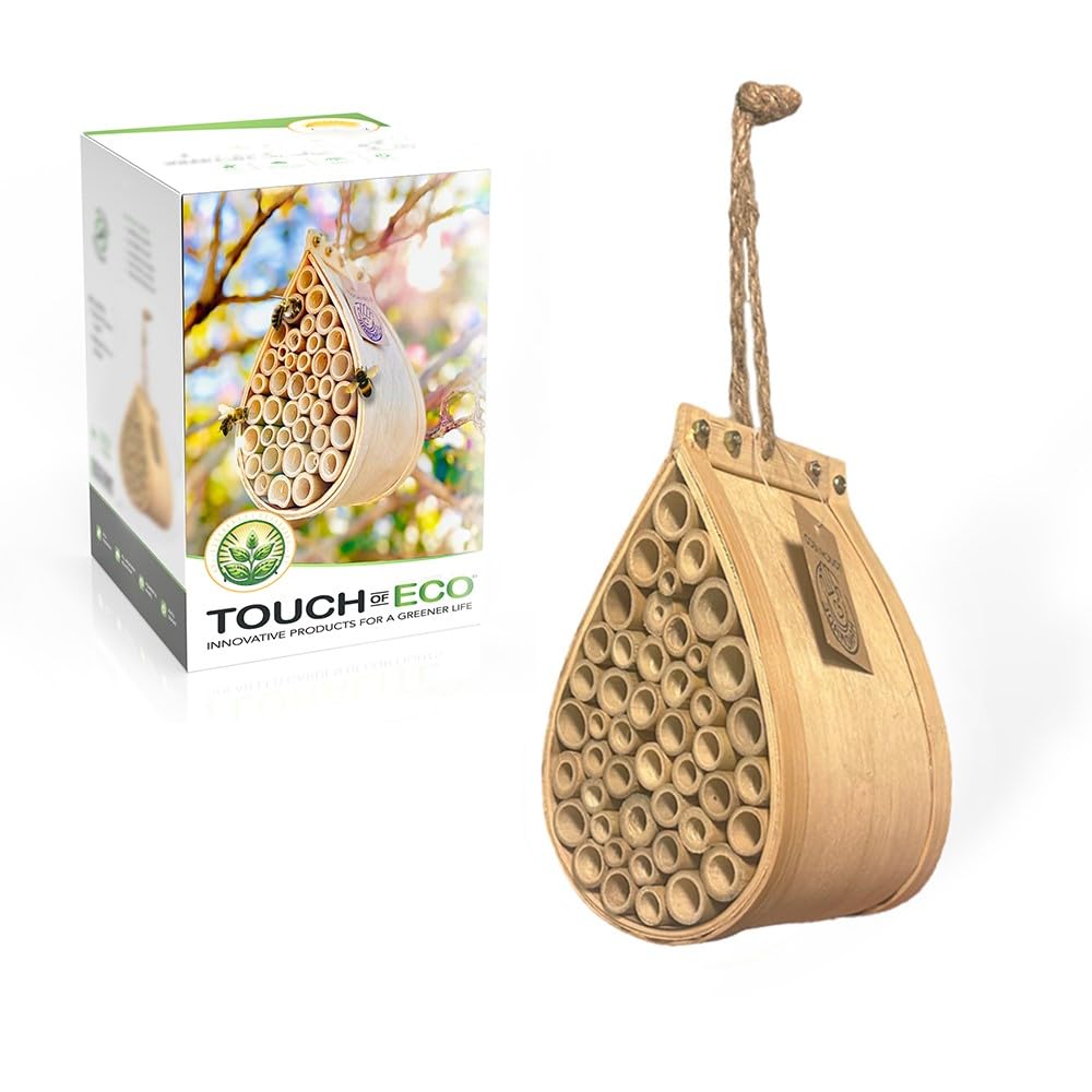 Pollinating Palace-Mason Bee House, Natural Hanging Wooden bee House Habitat with Bamboo Tubes for the Garden and Yard
