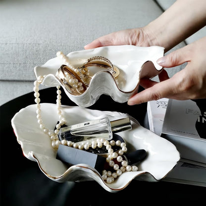 XIYOUQI White Shell Decorative Bowl – 7.9" Resin Clam Shell with Gold Rim, Coastal Centerpiece for Bathroom Vanity, Entryway, or Living Room, Jewelry Holder, Key Tray, Fruit Bowl, Beach House Decor