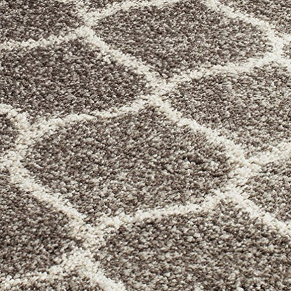 SAFAVIEH Hudson Shag Collection Accent Rug - 2'3" x 3'9", Grey & Ivory, Trellis Design, Non-Shedding & Easy Care, 2-inch Thick Ideal for High Traffic Areas in Entryway, Living Room, Bedroom (SGH280B)