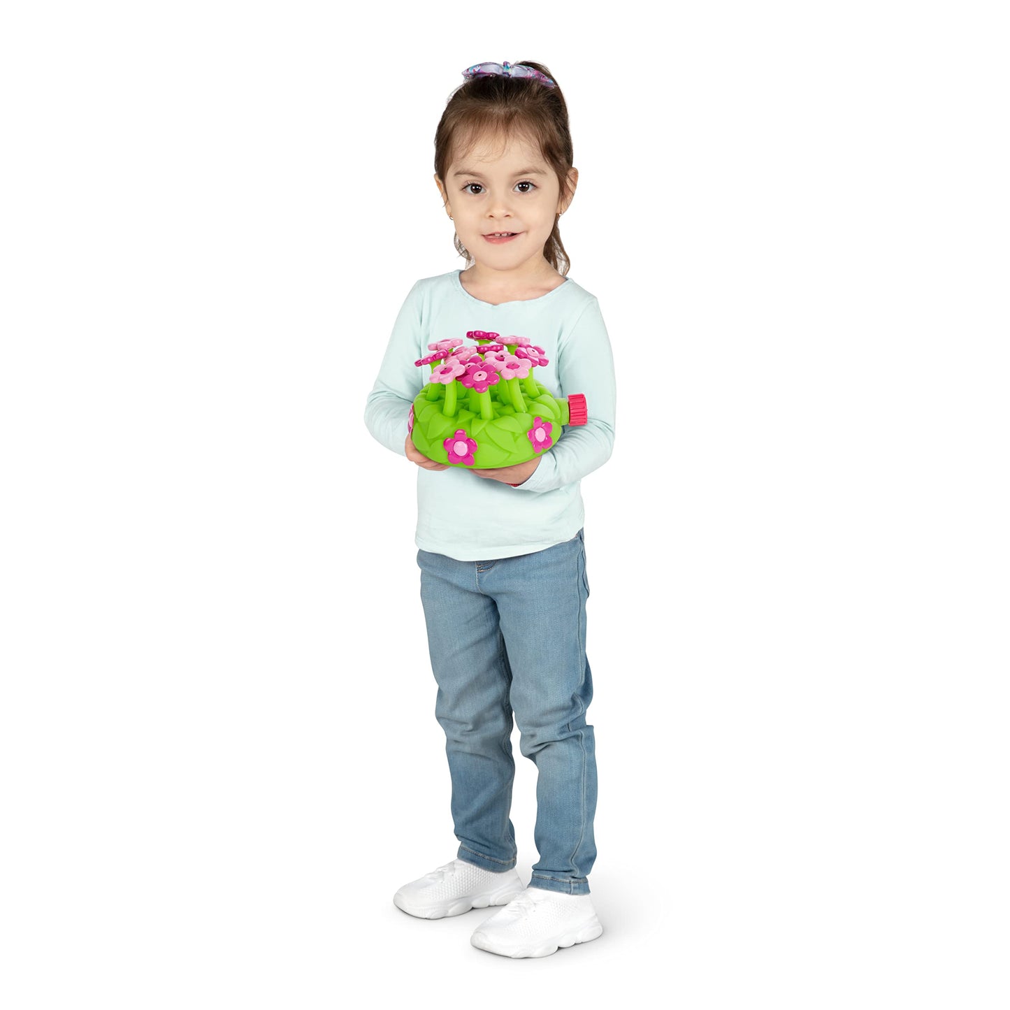 Melissa & Doug Sunny Patch Pretty Petals Flower Sprinkler Toy with Hose Attachment Toddler and Kids Outdoor Water Play Ages 3+