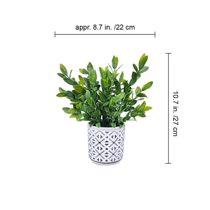 Winlyn Set of 2 Artificial Potted Plants Potted Eucalyptus Plant Artificial Grass in Modern Concrete Plant Pots Outdoor