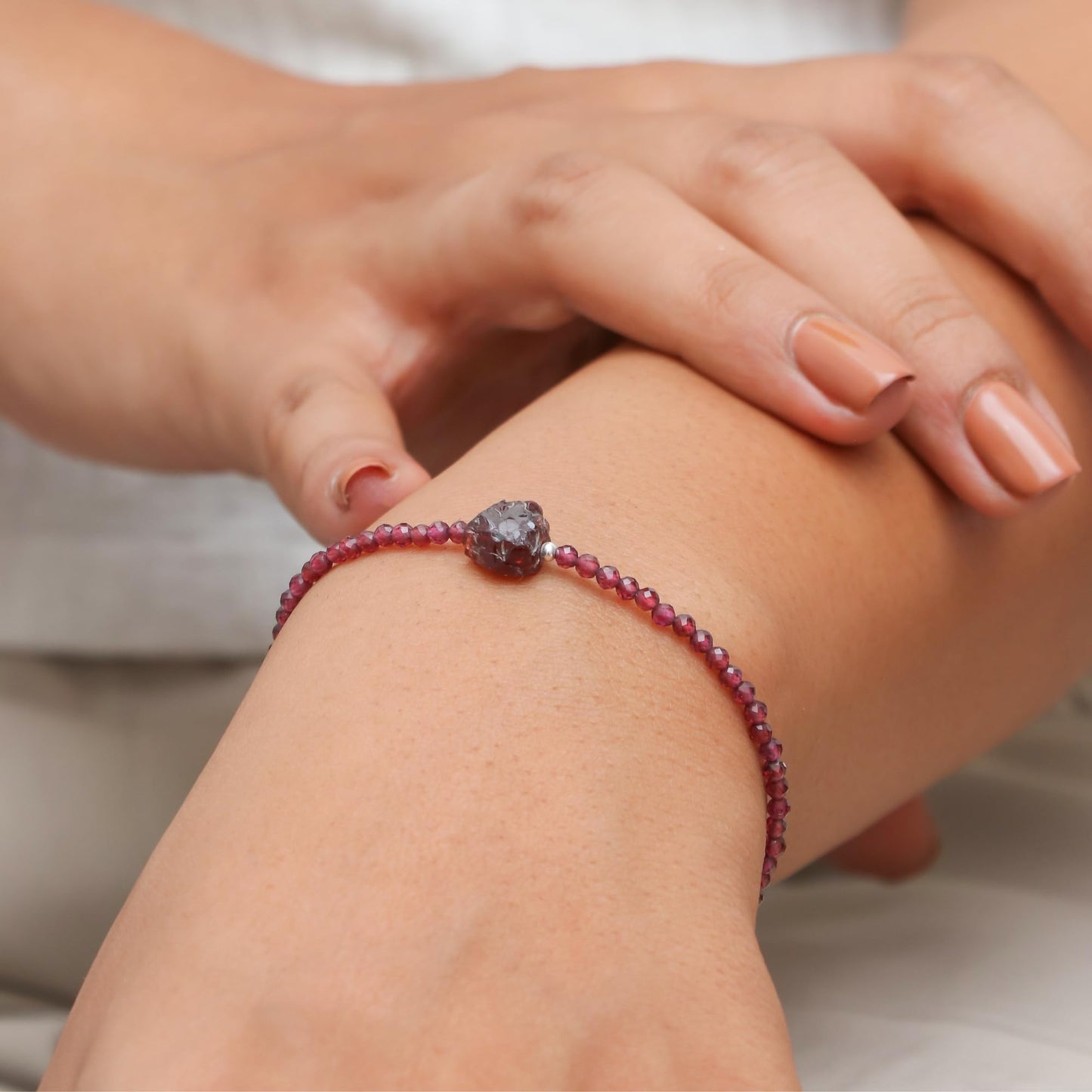Gempires Purple Amethyst Beaded Bracelet with Raw Gemstone Crystal Jewelry February Birthstone Gifts Hypoallergenic 8 Inch Silver Plated Dainty Bracelets For Women