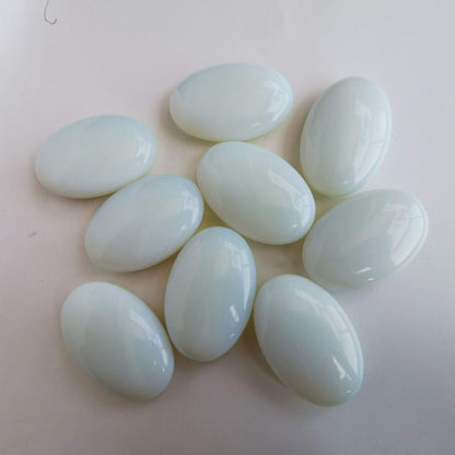 Loveliome Synthesis Opalite Oval Polished Worry Stones, Healing Crystal Indoor Fountain Stones Massage Energy Anxiety Relief Items