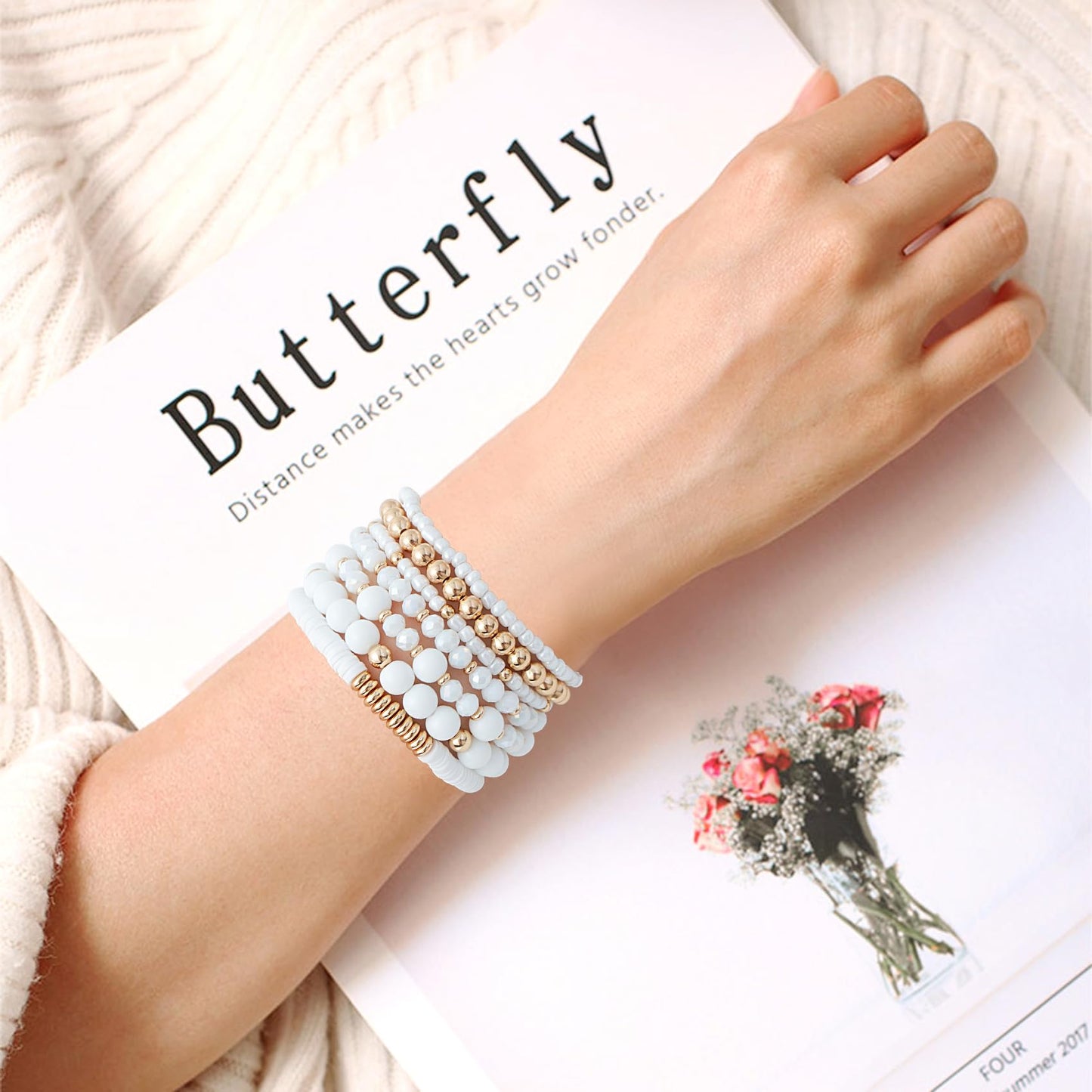 GOOJIDS White Surfer Heishi Clay Bead Bracelets for Women Bohemian Stackable Gold Plated Beaded Stretch Bracelets Elastic Layering Friendship Bracelets Set Boho Jewelry