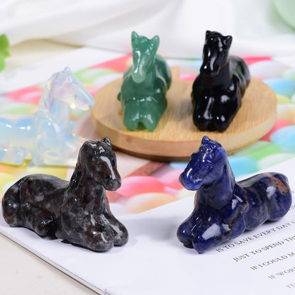 2.2 Inch Blue Sodalite Horse Crystal Figurines, Hand-Carved Healing Crystals Decor, White Horse Statues Stone Energy Gemstones, in Bedroom Office Meditation Horse Memorial Gifts for Men and Women