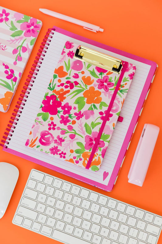 Steel Mill & Co Cute Mini Clipboard Folio with Refillable Lined Notepad and Interior Storage Pocket, Small Padfolio for Work (Watercolor Flowers)