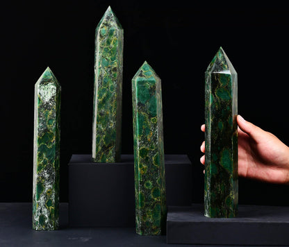 AMOYSTONE Extra Large Crystal Obelisk Emerald Green Quartz Tower Healing Crystal Wand Point 6 Faceted Reiki Meditation Stone 2.2-2.6 LBS