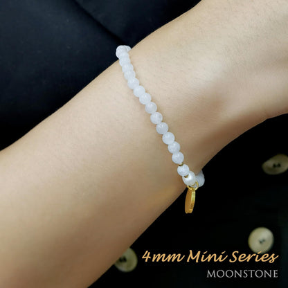 Morchic 4mm Natural Moonstone Gemstone Beads Stretch Bracelet for Women, With Freshwater Pearls, Energy Gem Birthday Gift for Her 7.2”