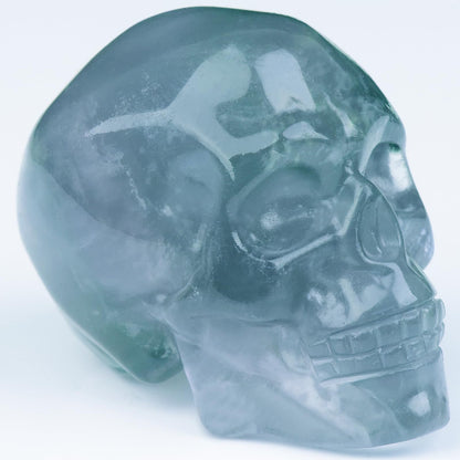 QLRSUXN 2 Inch Fluorite Crystal Skulls Decor,Human Skull Sculpture Statues Healing Crystal Decor,Halloween Skull Figurines,Home Office Decoration Christmas Meditation Gifts for Men Women