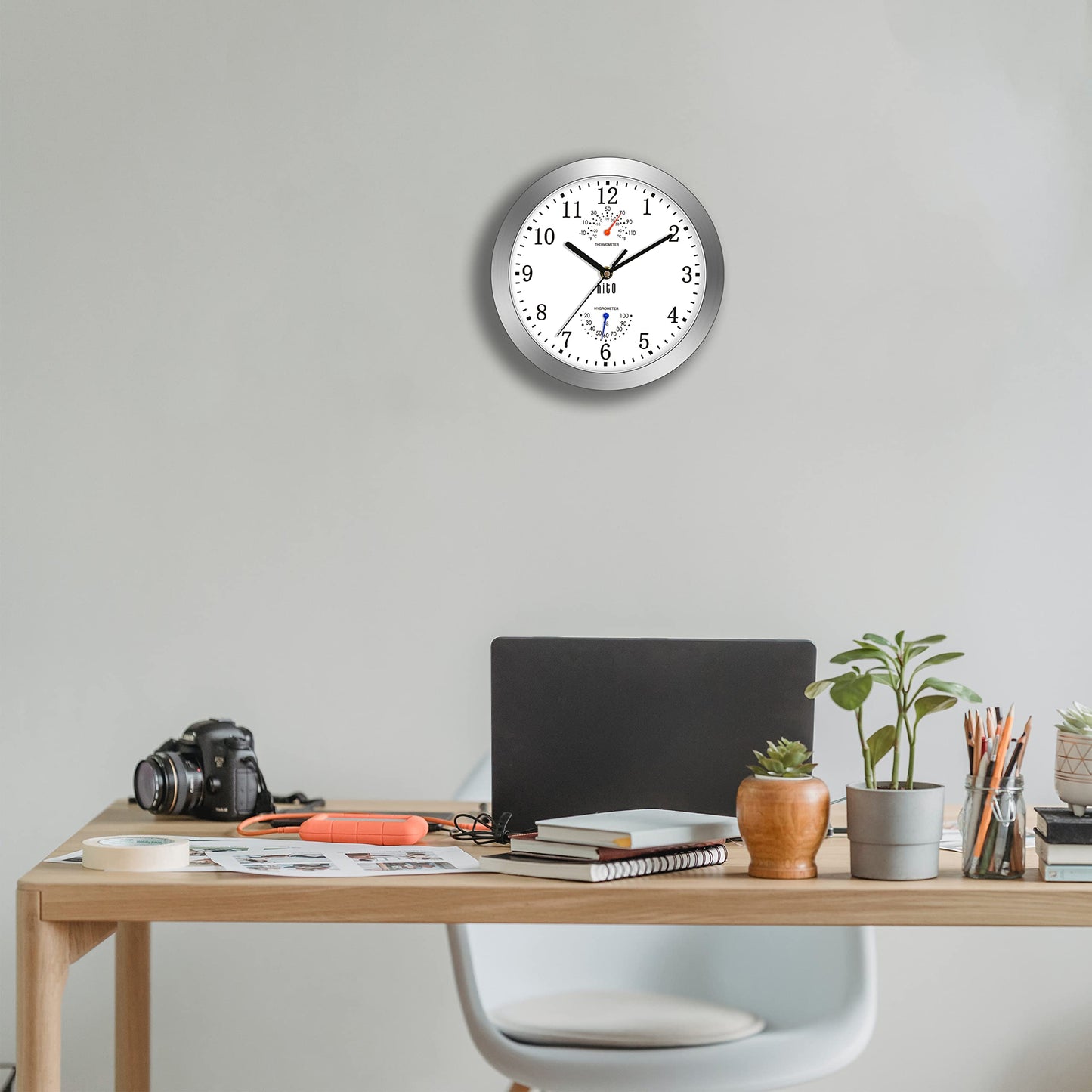 HITO 10 Inch Silent Wall Clock Battery Operated Non Ticking Glass Cover Silver Aluminum Frame, for Kitchen, Bedroom, Home Office, Living Room Decor (White)