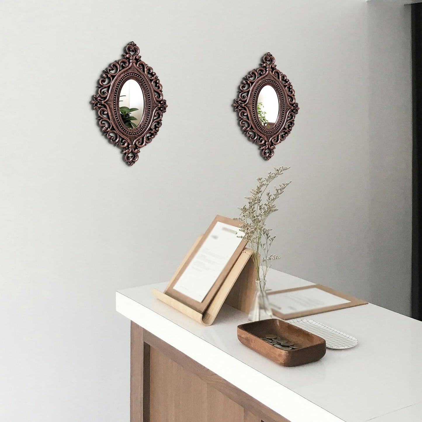 Cityelf 2 Set Oval Wood Carved Wall Mirror Baroque 3D Relief Rustic Home Decor Small Decorative Hanging Mirrors for Living Room, Bedroom Entrance Wall Sculpture