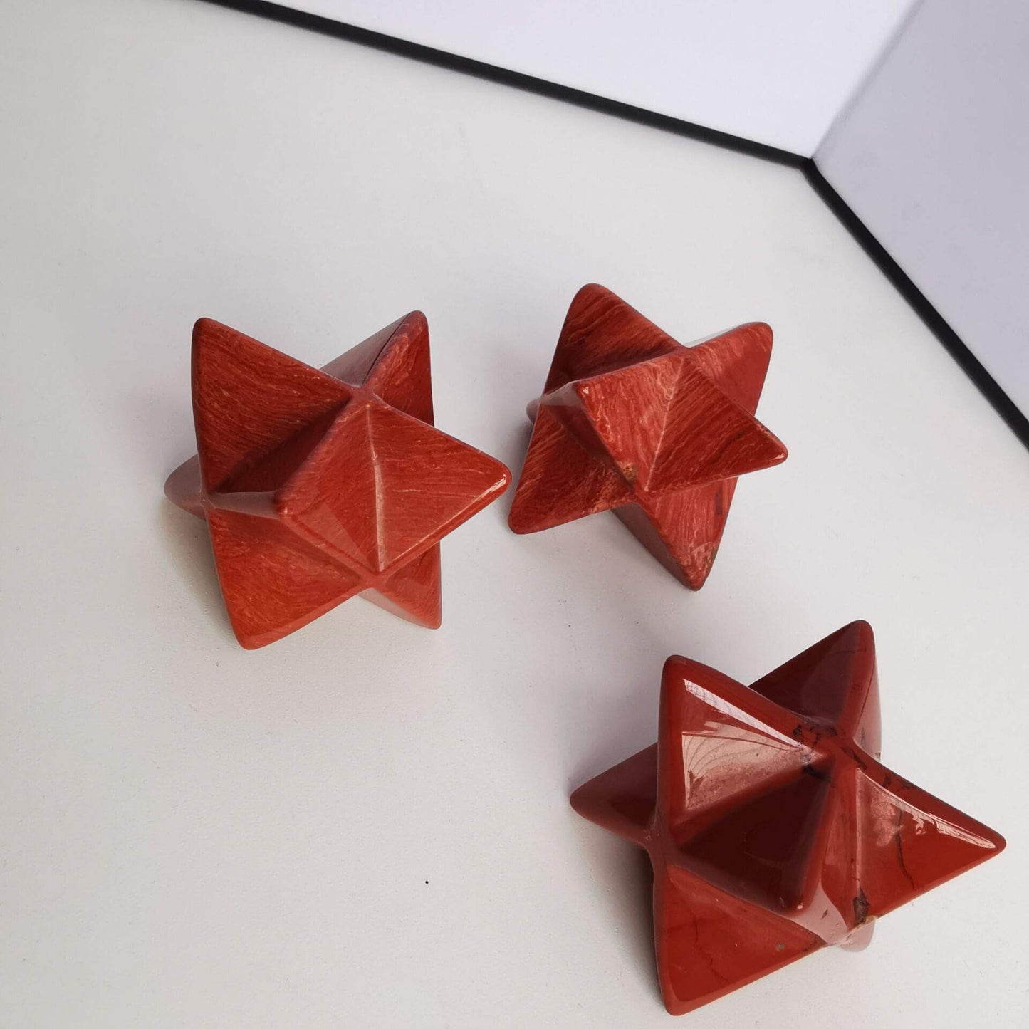 Loveliome Natural Red Jasper Merkaba Crystal Protection Sacred Meditation Energy Generator Healing Chakra Six-Pointed Star 1 Inch