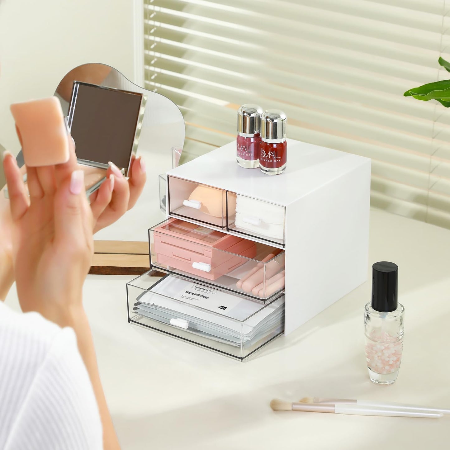 MILULUGO Makeup Organizer with 4 Drawers, Desk Organizer, Cosmetics Storage Box for nail polish, Lipstick, Brushes, Jewelry, Skincare, Bathroom Organization Boxes - White
