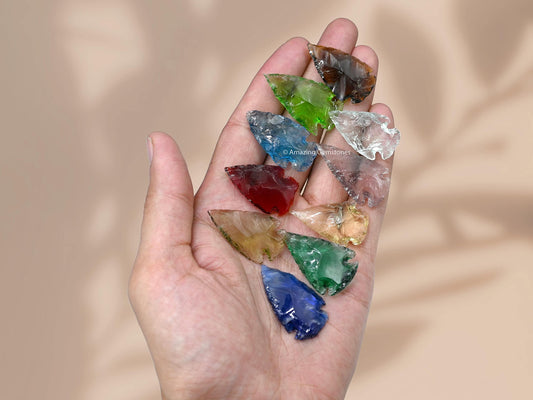 Amazing Gemstone 10 Pieces Mix Color Arrowhead, Crystal and Healing Stone Flint Rock Arrow Head - 1 to 1.5 Arrowheads for DIY Project Craft Point Jewelry Making