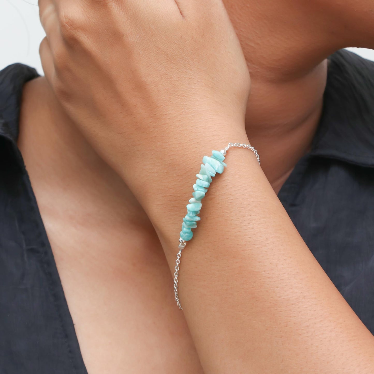 Gempires Natural Gemstone Chip Bar Bracelet for Women, Crystal Healing Bracelet, Multiple Gemstone Options, Adjustable Yellow Gold Plated Chain (7” + 1” Extender), Dainty Stackable Jewelry Gift for Her (Aquamarine)