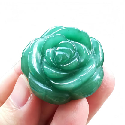 Sunshcat Natural Green Aventurine Crystal Rose Pendant,Three Dimensional Carved Healing Meditation Jewelry Crystals and Healing Stone Figurine,Suitable for DIY Jewelry Making and Valentine's Day Gift