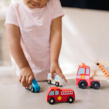 Melissa & Doug Emergency Vehicle Carrier Wooden Truck with 4 Rescue Vehicles