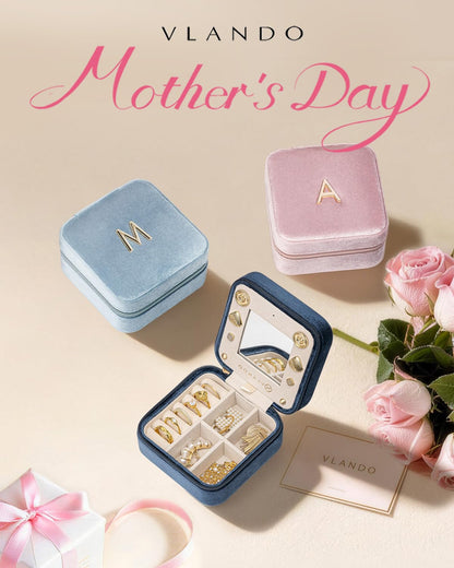 VLANDO Mothers Day Mom Gifts for Women, Travel Jewelry Case for Women, A Initial Jewelry Case, Mini Jewelry Travel Organizer Travel Essentials for Travel Gift- Letter A, Pink