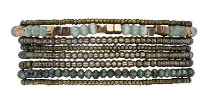 SPUNKYsoul Olivia 8 Piece Boho Bracelet Set for Women, Layered Stretch Beaded Bracelet Stack, Green Stone Seed Bead Bracelets with Gold Accents, Bohemian Stackable Jewelry Gift (Green Gold)