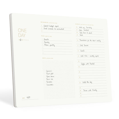 Pinesman - One Day, Elegant Daily Desk Planner, Gold Foiled, Minimalist Productivity Planner Pad, Time Blocking Hourly Schedule, To Do List Notepad, A4, 52 Pages, FSC™ Certified