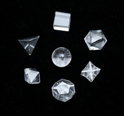 Crocon Clear Quartz 7 Pcs Platonic Solid Sacred Stones Geometry Set for Reiki Healing Chakra Stone Balancing Crystal Cleansing Spiritual Money Good Luck Decor Size: 15-20 mm