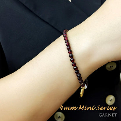 Morchic 4mm Natural Garnet Gemstone Beads Stretch Bracelet for Women, With Freshwater Pearls, Energy Birthday Gift for Her 7.2”