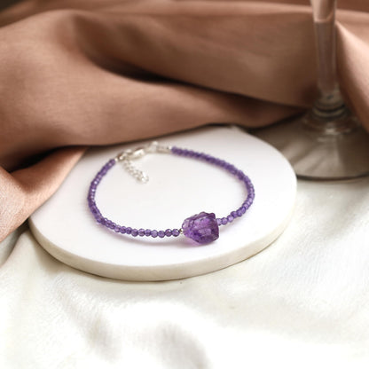 Gempires Purple Amethyst Beaded Bracelet with Raw Gemstone Crystal Jewelry February Birthstone Gifts Hypoallergenic 8 Inch Silver Plated Dainty Bracelets For Women