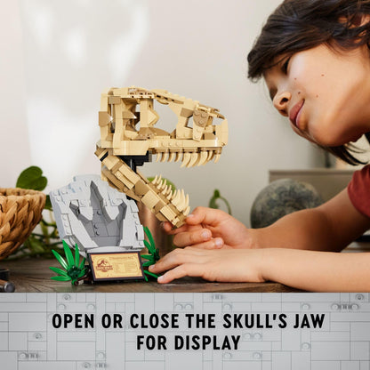 LEGO Jurassic World Dinosaur Fossils: T Rex Skull Building Toy - Dinosaur Toy for Boys & Girls, Ages 9+ Years - Gift for Christmas - Display for Bedroom - 76964