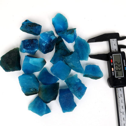 REAL-GEMS Natural Raw Healing Crystals Rough Stones for Tumbling, Cabbing, Polishing, Wire Wrapping, Wicca & Reiki Crystal Healing, Mix Gemstones,7 Chakra (Aquamarine)