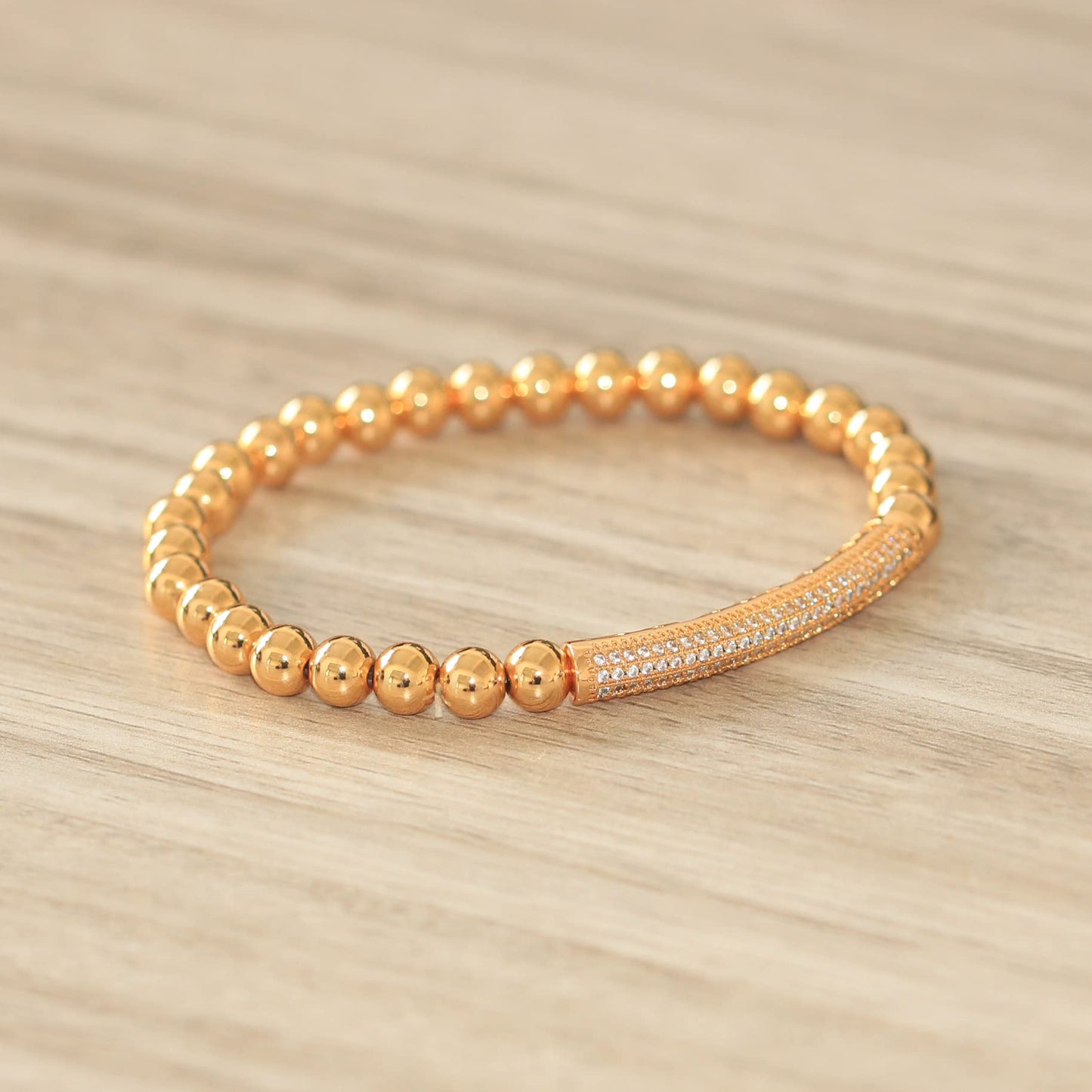 GOOJIDS Surfer Heishi Clay Bead Bracelets for Women Bohemian Stackable Gold Plated Beaded Stretch Bracelets Elastic Layering Friendship Bracelets Set Boho Jewelry