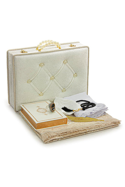 ihvan online Muslim Prayer Rug Set, Islamic Dowry Gift Box for Men & Women, Shawl, Kufi Hat, Digital Beads Counter, Quran Gift, Elegant Islamic Gifts Set for Ramadan & Eid & Wedding, White