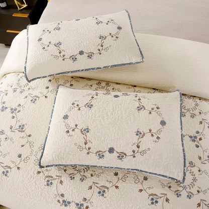 vctops 3-Piece Elegant Floral Embroidered Bedspread Coverlet Set Oversize Queen 100% Cotton Reversible Patchwork 1 Quilt and 2 Pillow Shams (Flower B,Oversize Queen)
