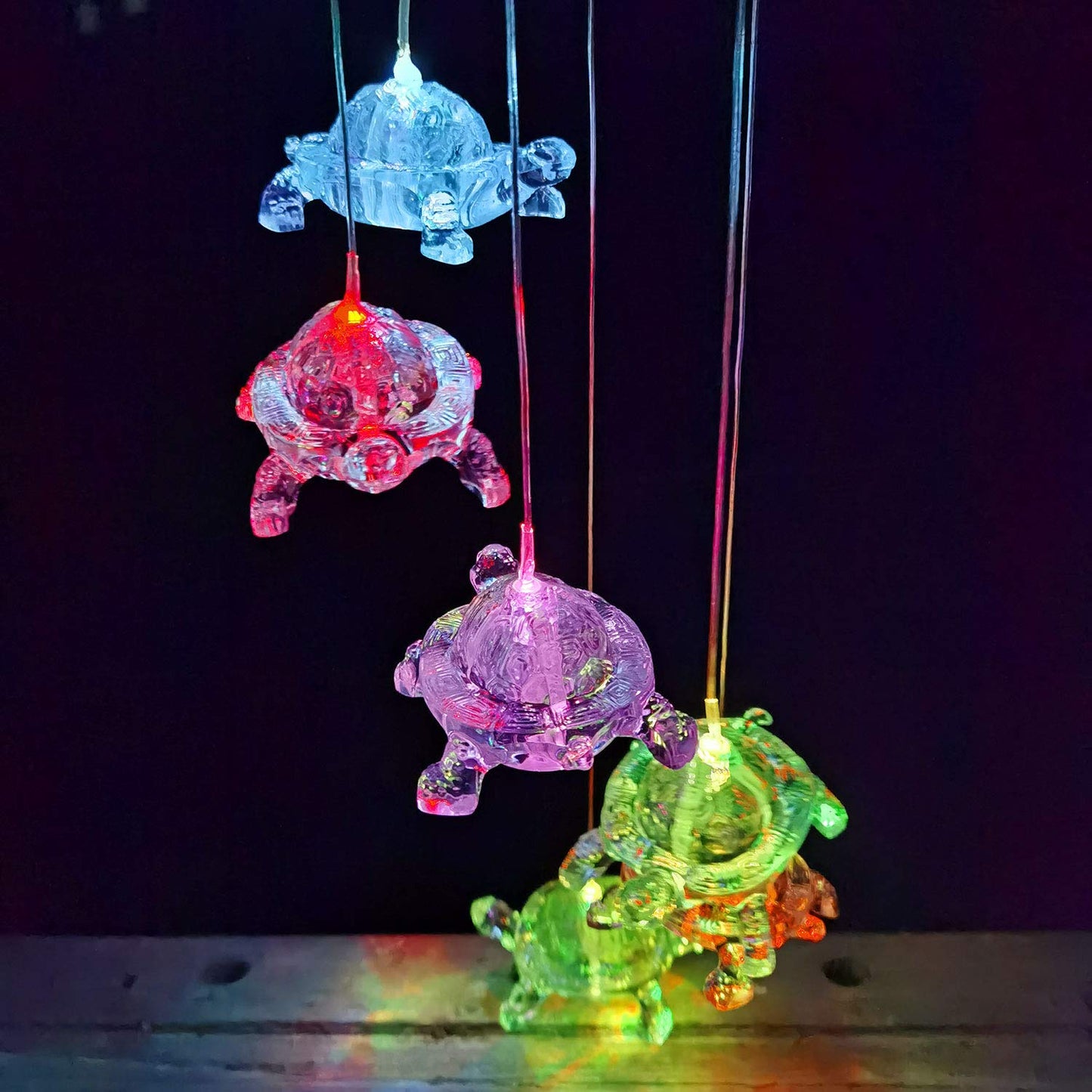 Wind Chimes Chandelier, Solar Turtles Hanging Lamp ,Wind Chime Pendant Light IP44 Waterproof Mixcolor Slow Flashing