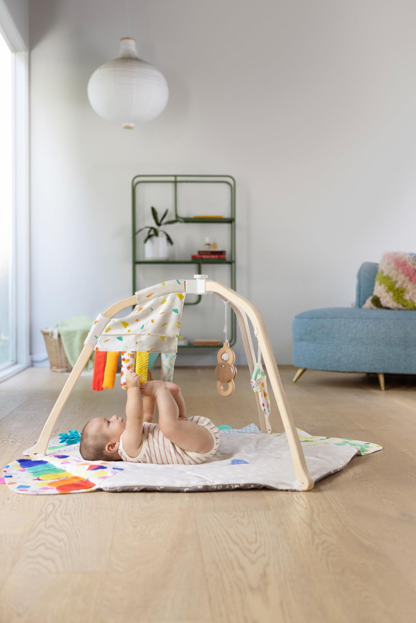Lovevery, The Play Gym with Sensory Strands, Tummy Time Play Mat with Developmental Zones & Detachable Sensory Toys, Parent-Approved Baby Essential