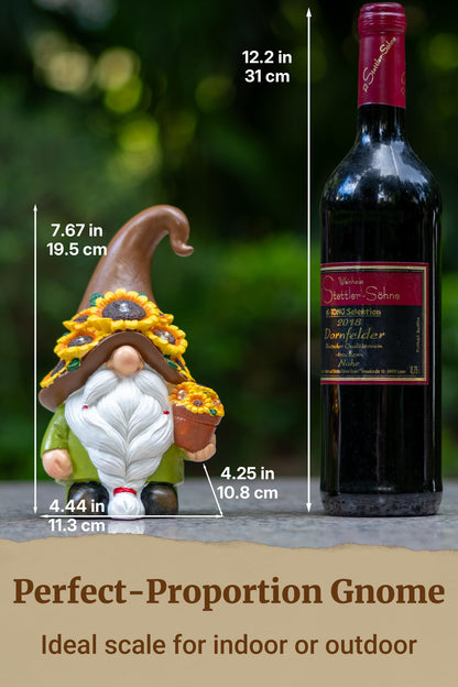 Fuzrea Solar Garden Gnome Statue, 7.67 Inch Resin Gnome Outdoor Decor for Yard, Backyard, Patio, Porch, Lawn; Garden Decor, Gnome Gifts, Birthday Gifts for Grandma Mom Women