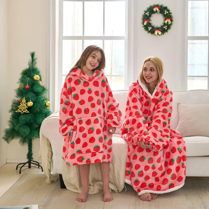 xuan dian Wearable Blanket Sweatshirt Gifts for Women and Men, Warm and Cozy Giant Blankets Hoodie, Thick Flannel Blanket with Sleeves and Giant Pocket - Strawberry